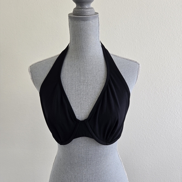 La Blanca  Bikini Swim Halter Style Top in  Black size Medium or 36 B - Picture 1 of 14